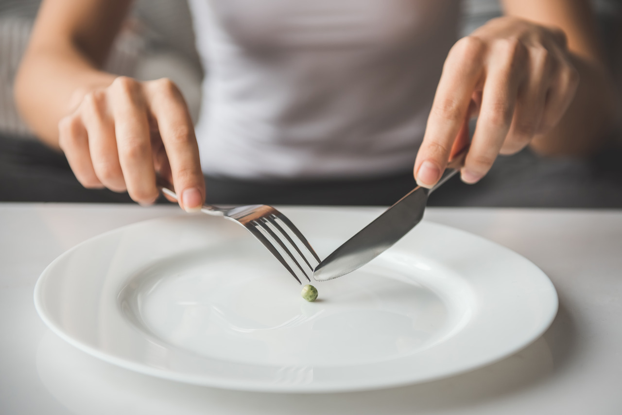 Trying To Lose Weight By Not Eating Isn’t A Good Idea – Blog